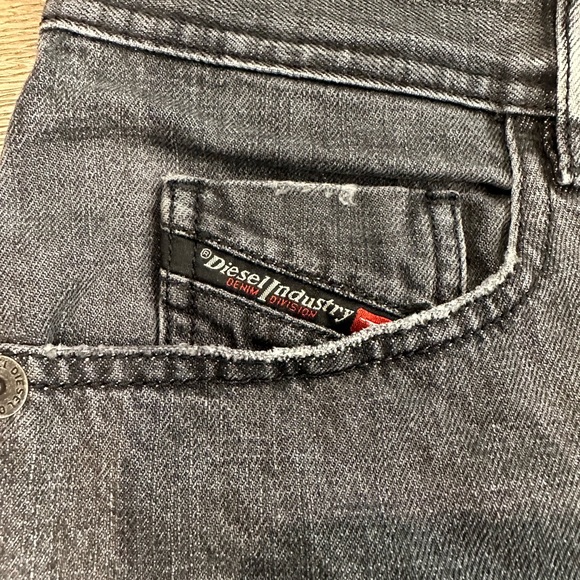 Diesel shorts - Picture 2 of 5